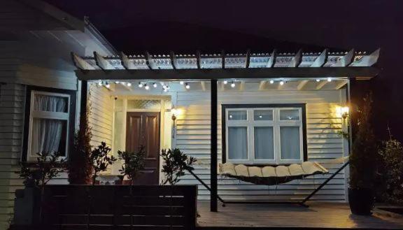 Beautiful Villa Near Everything! Christchurch Exterior foto